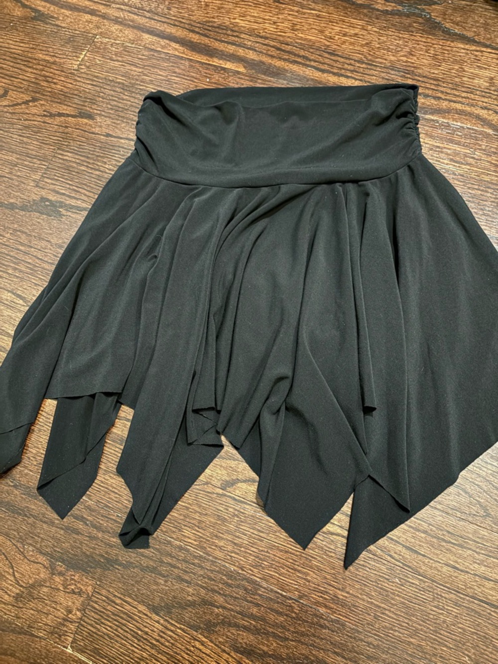 Black Asymmetric Handkerchief Hem Skirt - Sleek Women's Design